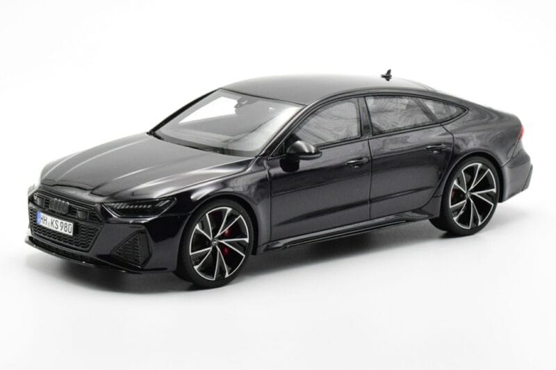 Audi RS7 C8 Sportback Mythos Black Asia Edition GT Spirit 1:18