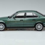 BMW Alpina B10 4.6 E34 Green MCG 1:18