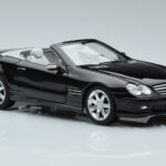 Mercedes SL500 R230 Black Norev 1:18