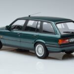 BMW BMW 325i E30 Touring Green Metallic Norev 1:18 1:18 Diecast