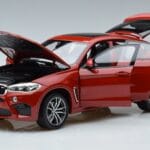 BMW BMW X6M F86 SUV Red Norev 1:18 1:18 Diecast