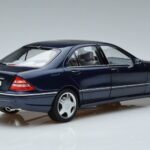 Mercedes Mercedes AMG S55 W220 Saloon Blue Norev 1:18 1:18 Diecast