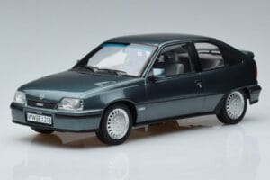 Opel Kadett E GSi Blue Metallic Norev 1:18