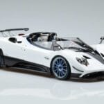 Pagani Pagani Zonda HP Barchetta Carbon Fibre White LCD 1:18 1:18 Diecast