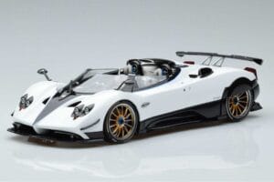 Pagani Zonda HP Barchetta Carbon Fibre White LCD 1:18