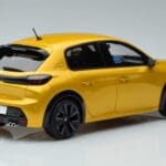 Peugeot Peugeot 208 GT Line Yellow Otto 1:18 1:18 Resin