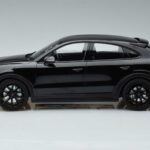 Porsche Porsche Cayenne S Coupe Minichamps 1:18 1:18 Diecast