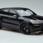 Porsche Porsche Cayenne S Coupe Minichamps 1:18 1:18 Diecast