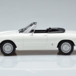Alfa Romeo 2000 Spider White Norev 1:18 - image 4 of 7