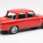 Alfa Romeo Giulia Nuova Super Red Custom Wheels MCG 1:18 MCG18333 - image 2 of 6