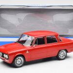 Alfa Romeo Giulia Nuova Super Red Custom Wheels MCG 1:18 MCG18333 - image 6 of 6