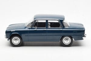 Alfa Romeo Giulia TI Petrol Blue Norev 1:18 187971 Diecast — photo 3 of 6