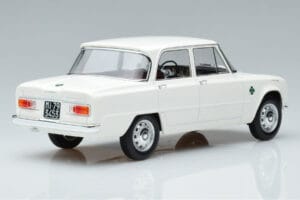 Alfa Romeo Giulia Ti Super Norev 1:18 187970 Diecast — photo 2 of 6