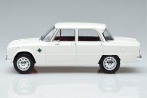 Alfa Romeo Giulia Ti Super Norev 1:18 187970 Diecast — photo 3 of 6