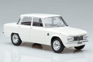 Alfa Romeo Giulia Ti Super Norev 1:18 187970 Diecast — photo 4 of 6