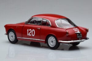 Alfa Romeo Giulietta SV #120 Mille Miglia 1956 Kyosho 1:18 08957A Diecast — photo 6 of 9