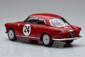 Alfa Romeo Giulietta SV #24 Targa Florio 1958 Kyosho 1:18 08957B Diecast — photo 6 of 9