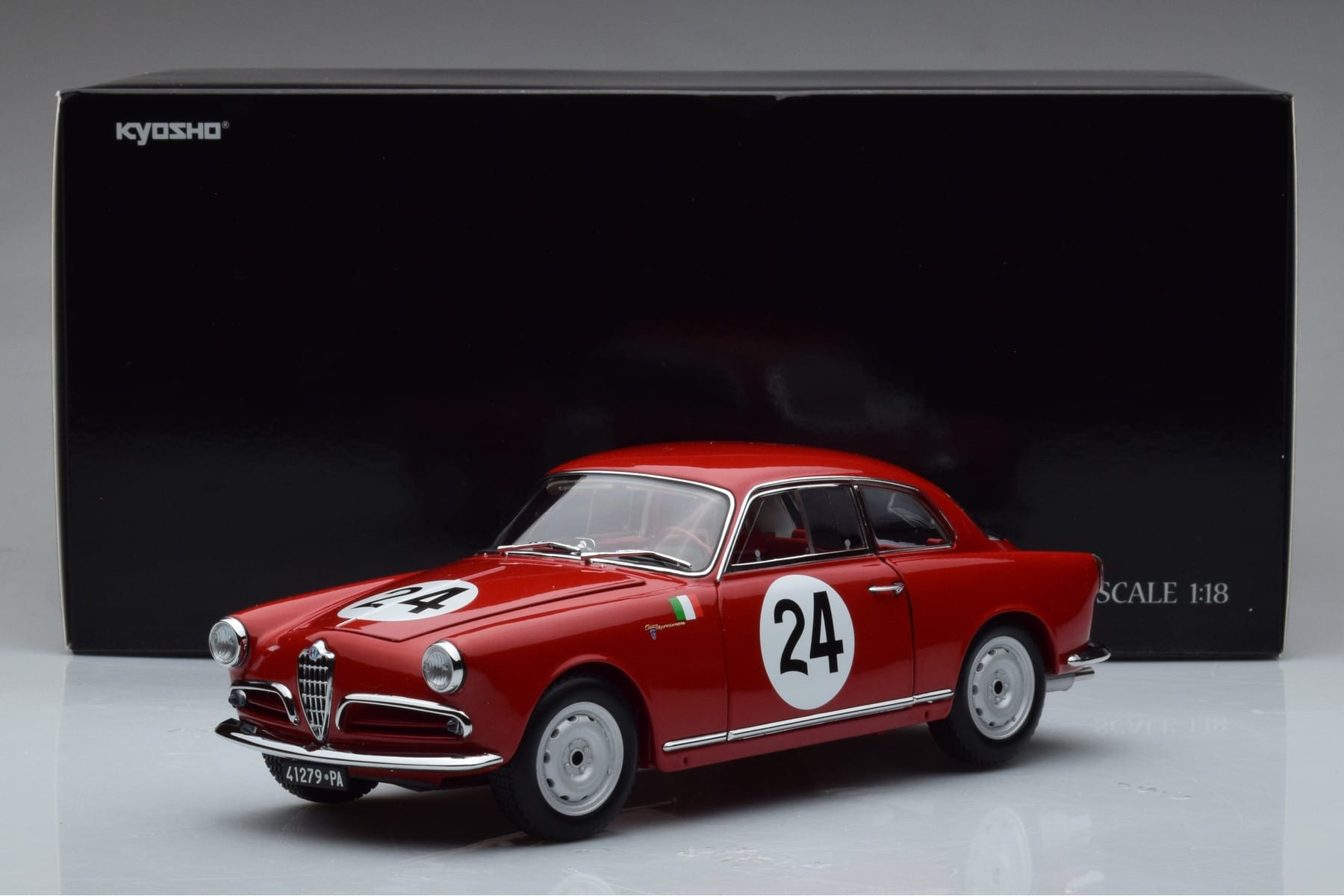 Alfa Romeo Giulietta SV #24 Targa Florio 1958 Kyosho 1:18 08957B Diecast — photo 9 of 9