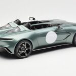 Aston Martin V12 Speedster Green Metallic GT Spirit 1:18 GT906 - image 2 of 6