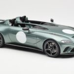 Aston Martin V12 Speedster Green Metallic GT Spirit 1:18 GT906 - image 4 of 6