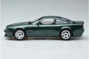 Aston Martin V8 Vantage Le Mans GT Spirit 1:18 GT401 Resin — photo 3 of 6