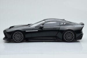 Aston Martin Victor Black GT Spirit 1:18 GT428 Resin — photo 3 of 6