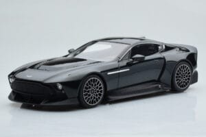 Aston Martin Victor Black GT Spirit 1:18 GT428