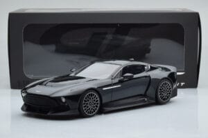 Aston Martin Victor Black GT Spirit 1:18 GT428 Resin — photo 6 of 6