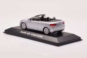 Audi A3 8P Cabriolet Silver Minichamps 1:43 5010803323 Diecast — photo 3 of 4
