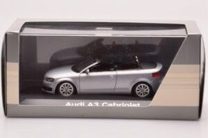 Audi A3 8P Cabriolet Silver Minichamps 1:43 5010803323 Diecast — photo 4 of 4