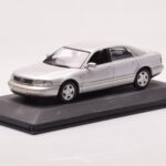 Audi A8 D2 Silver Green Strip Minichamps 1:43 - image 2 of 4