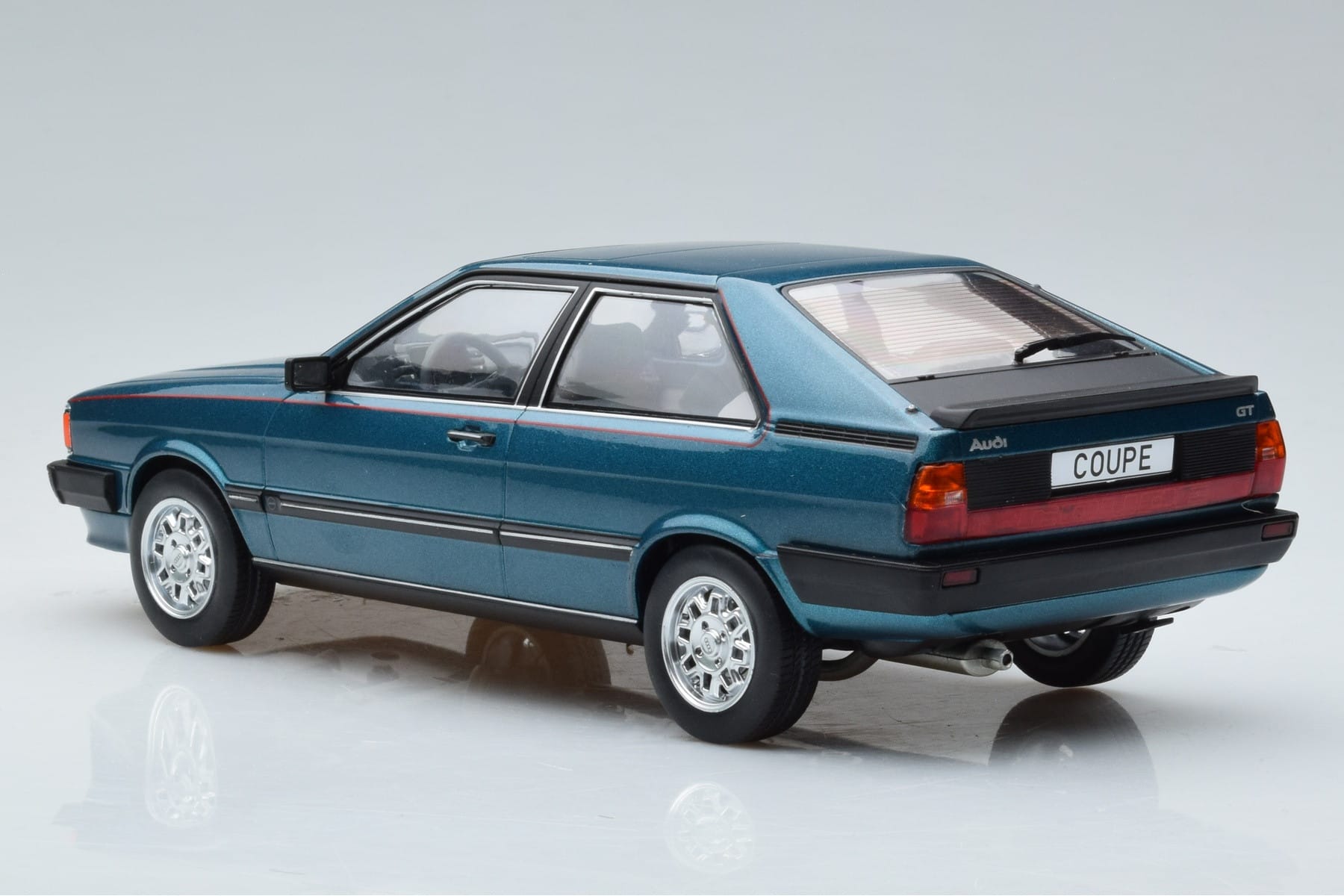 Audi Coupe GT B2 Green MCG 1:18 MCG18315 Diecast — photo 5 of 6