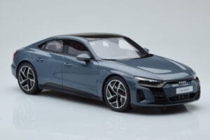 Audi E-Tron GT Grey GT Spirit 1:18 GT393 Resin — photo 4 of 6