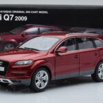 Audi Q7 4L Garnet Red Kyosho 1:18 - image 8 of 8