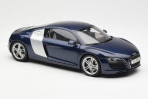 Audi R8 4.2 FSI V8 Blue Kyosho 1:18 09213BL Diecast — photo 6 of 8