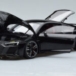 Audi R8 Performance Black Kengfai 1:18 - image 2 of 10