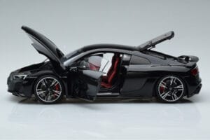 Audi R8 Performance Black Kengfai 1:18 VAKF-0353 Diecast — photo 4 of 10