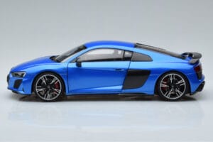 Audi R8 Performance Blue Kengfai 1:18 VAKF-0355 Diecast — photo 5 of 10
