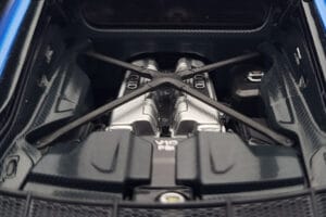 Audi R8 Performance Blue Kengfai 1:18 VAKF-0355 Diecast — photo 9 of 10