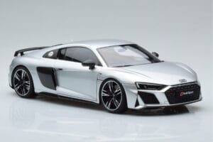 Audi R8 Performance Silver Kengfai 1:18 VAKF-0354 Diecast — photo 6 of 10