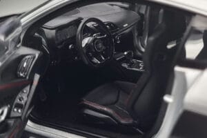 Audi R8 Performance Silver Kengfai 1:18 VAKF-0354 Diecast — photo 8 of 10