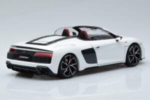 Audi R8 Spyder Performance White Kengfai 1:18 VAKF-0351 Diecast — photo 3 of 11