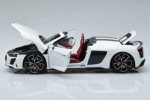 Audi R8 Spyder Performance White Kengfai 1:18 VAKF-0351 Diecast — photo 5 of 11