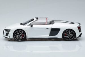 Audi R8 Spyder Performance White Kengfai 1:18 VAKF-0351 Diecast — photo 6 of 11