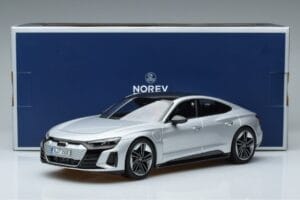 Audi RS e-tron GT Silver Norev 1:18 188381 Diecast — photo 6 of 6