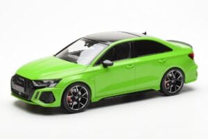 Audi RS3 8Y Sedan Green MCG 1:18 MCG18449