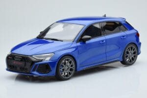 Audi RS3 8Y Sportback Performance Edition Nagaro Blue GT Spirit 1:18 GT884
