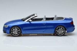 Audi RS5 B8 Cabriolet Blue GT Spirit 1:18 ZM053 Resin — photo 3 of 6