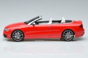 Audi RS5 B8 Cabriolet Red GT Spirit 1:18 GT724 Resin — photo 3 of 5