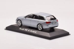 Audi RS6 C6 Monza Silver Minichamps 1:43 5010710213 Diecast — photo 3 of 4